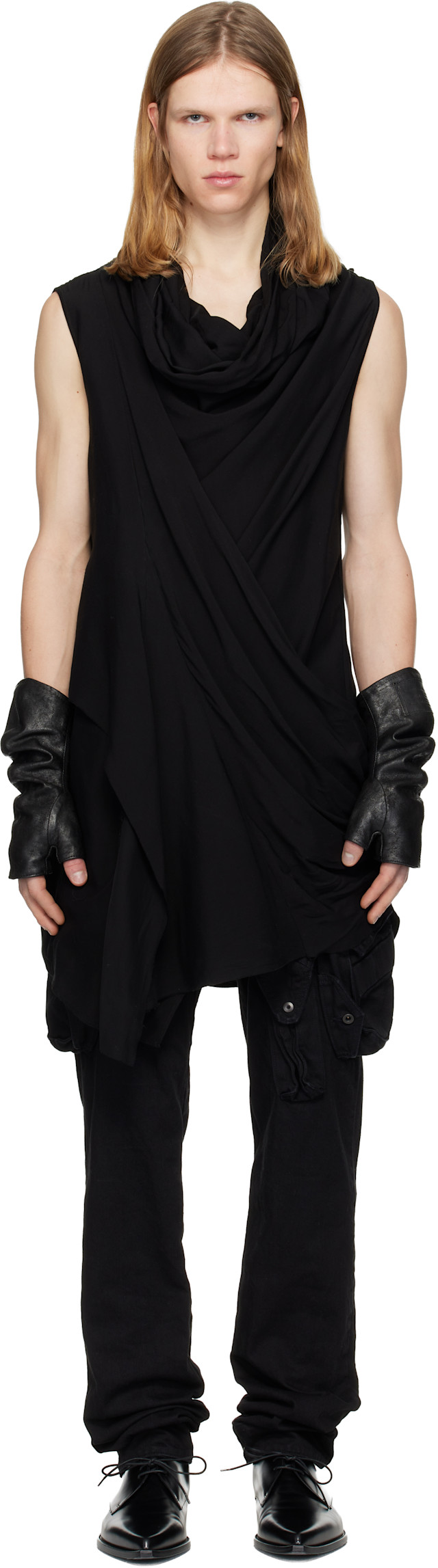 JULIUSドレープトップス/ヴィーナストップ JULIUS: ブラック Venus トップス | SSENSE 日本