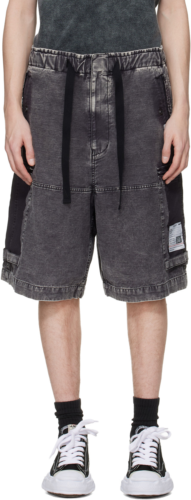 パンツ MIHARA YASUHIRO SATIN SHORTS Maison MIHARA YASUHIRO: Black Cotton Satin Cargo Shorts | SSENSE
