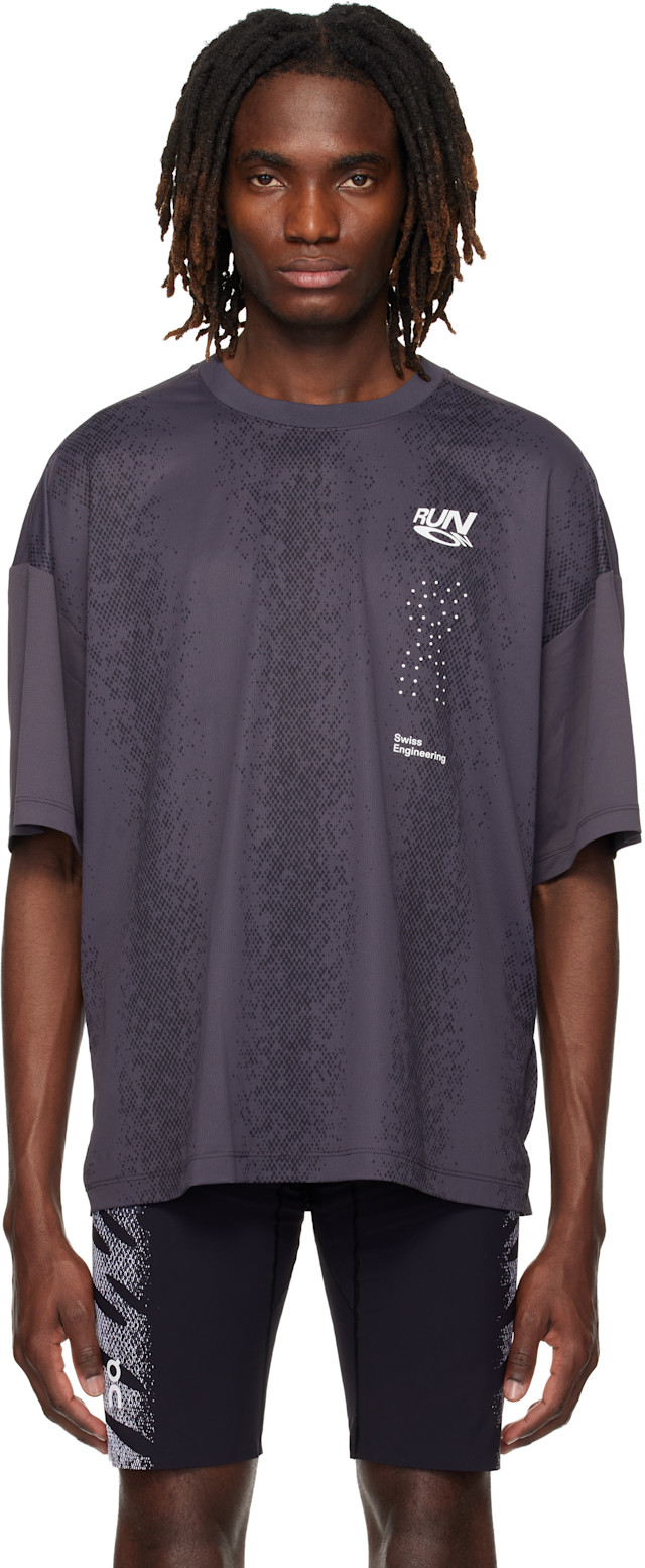 On: グレー Performance Volt ランニング Tシャツ | SSENSE 日本