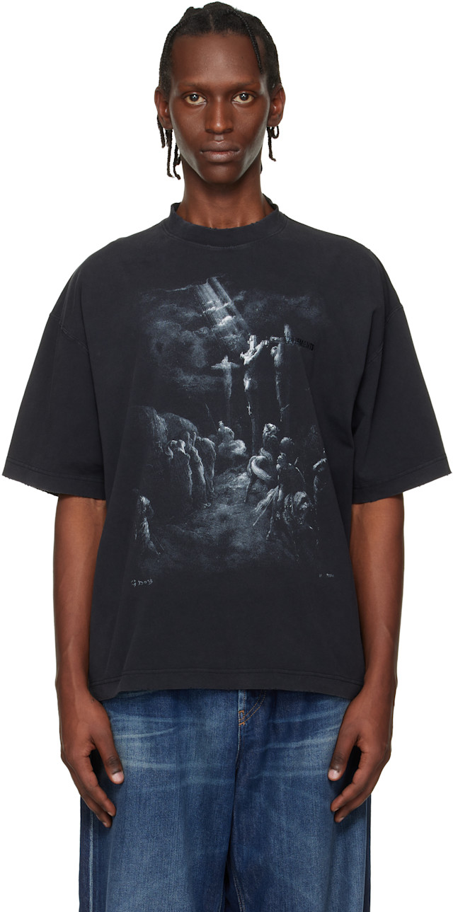 VETEMENTS: ブラック Jesus On A Cross ディストレス Tシャツ | SSENSE