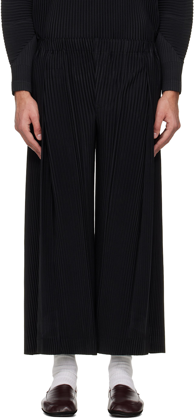 HOMME PLISSÉ ISSEY MIYAKE: Black Pleats Bottoms 2 Trousers | SSENSE