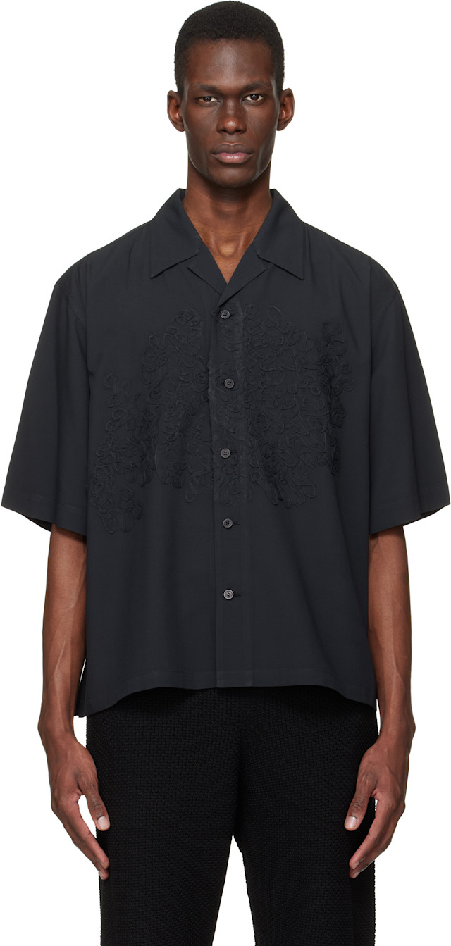 HOMME PLISSÉ ISSEY MIYAKE: Black Embroidery Press Shirt | SSENSE