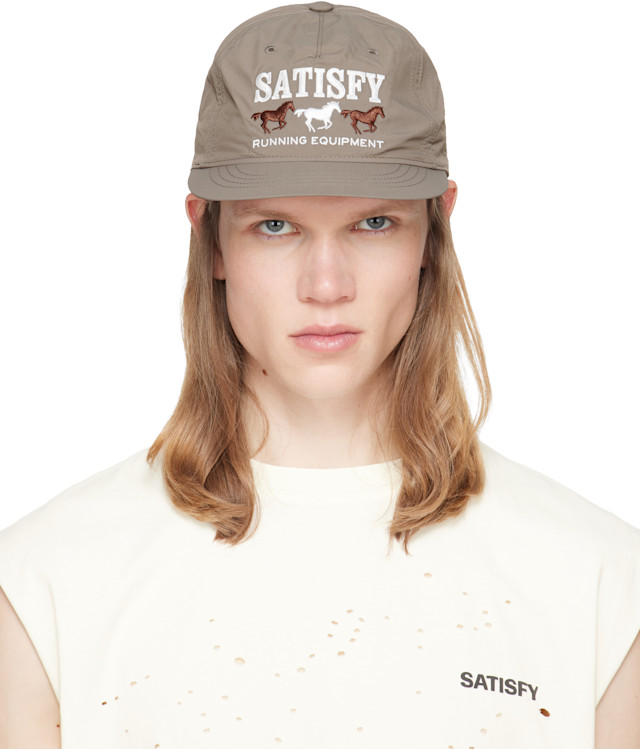 Satisfy: トープ FliteSilk 5-Panel Pinch キャップ | SSENSE 日本