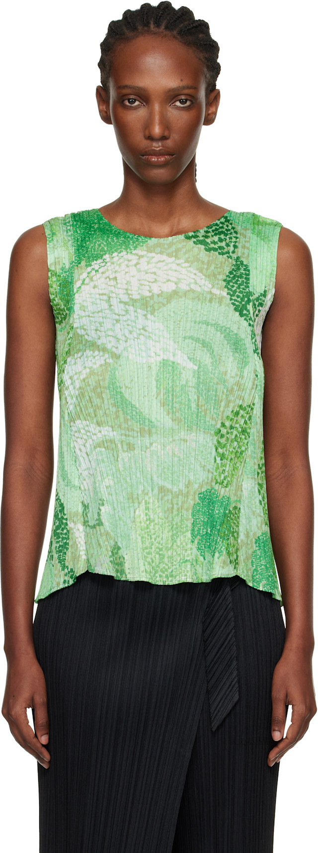 pleats please 2025年12月　フォレストグリーン　トップス PLEATS PLEASE ISSEY MIYAKE: Green Foggy Forest Top | SSENSE