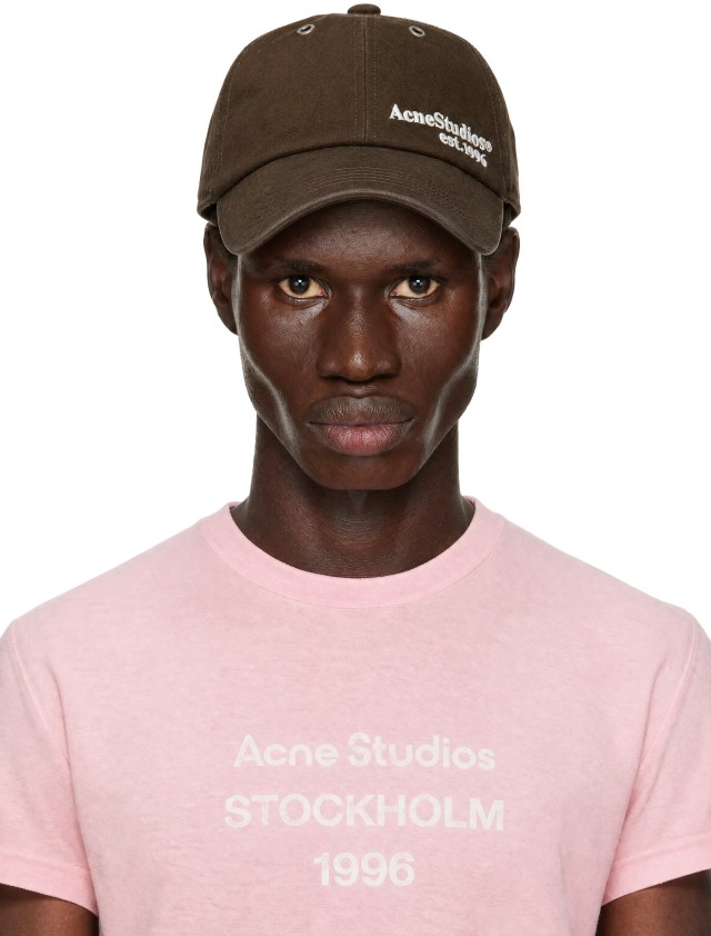 Acne Studios: ブラウン ワックス ロゴ キャップ | SSENSE 日本