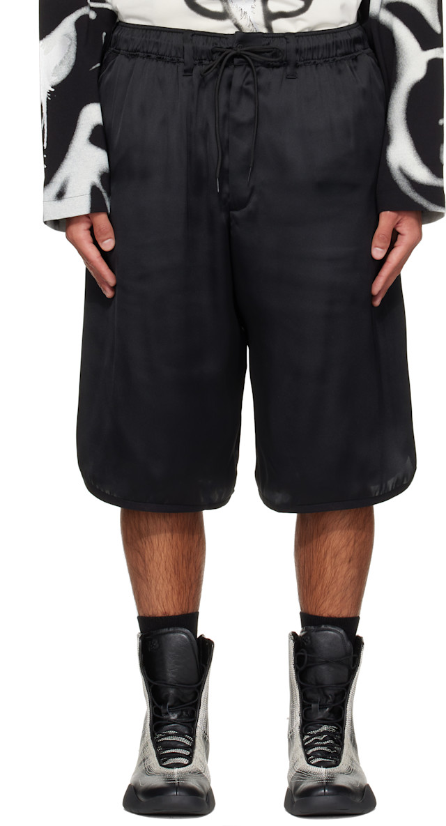 Y-3 黒 ショートパンツ ジッパーポケット付き Y-3: ブラック Liquid Logo ショートパンツ | SSENSE 日本