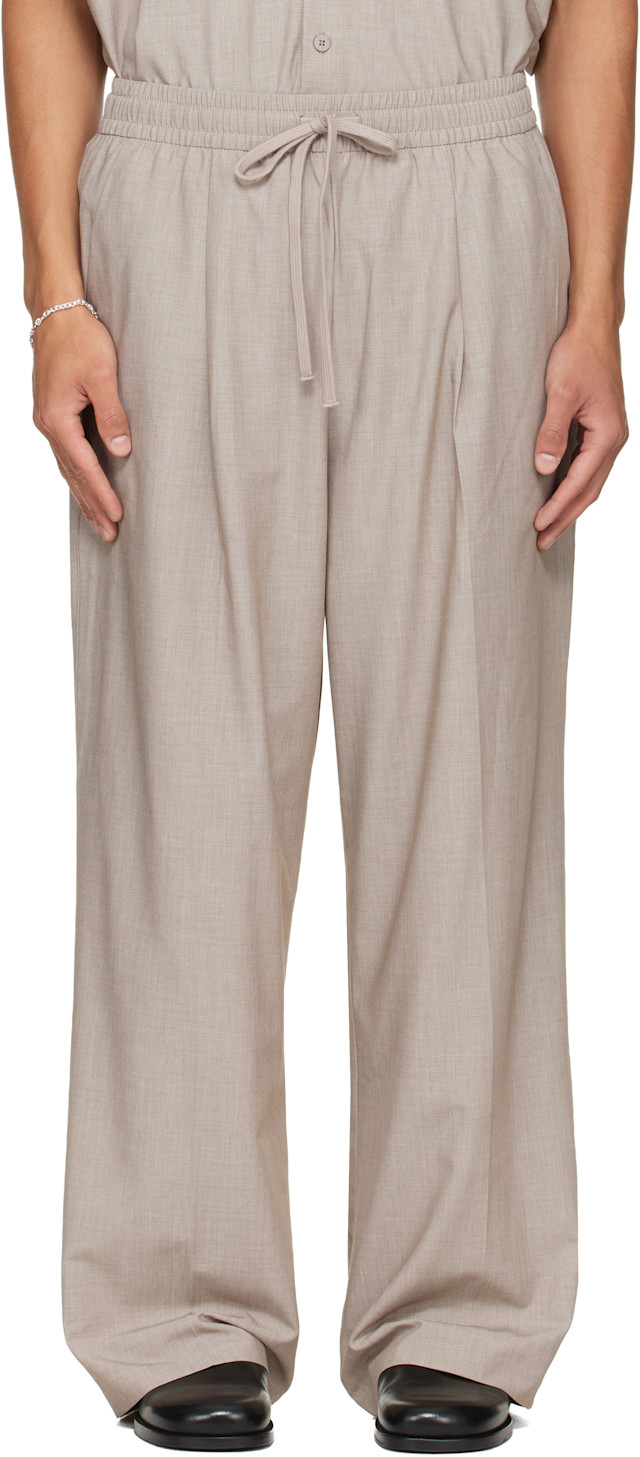 チノパン FOG Essentials Drawstring Trouser Pants Fear of God ESSENTIALS: Gray Pleat Front Drawstring Trousers | SSENSE
