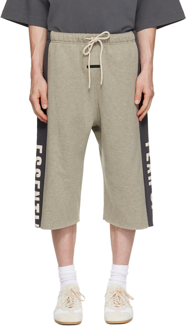 Fear of God ESSENTIALS: グレー Panelled Raw Cut Off スウェット