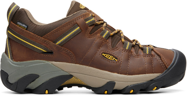 KEEN: ブラウン Targhee II Waterproof スニーカー | SSENSE 日本