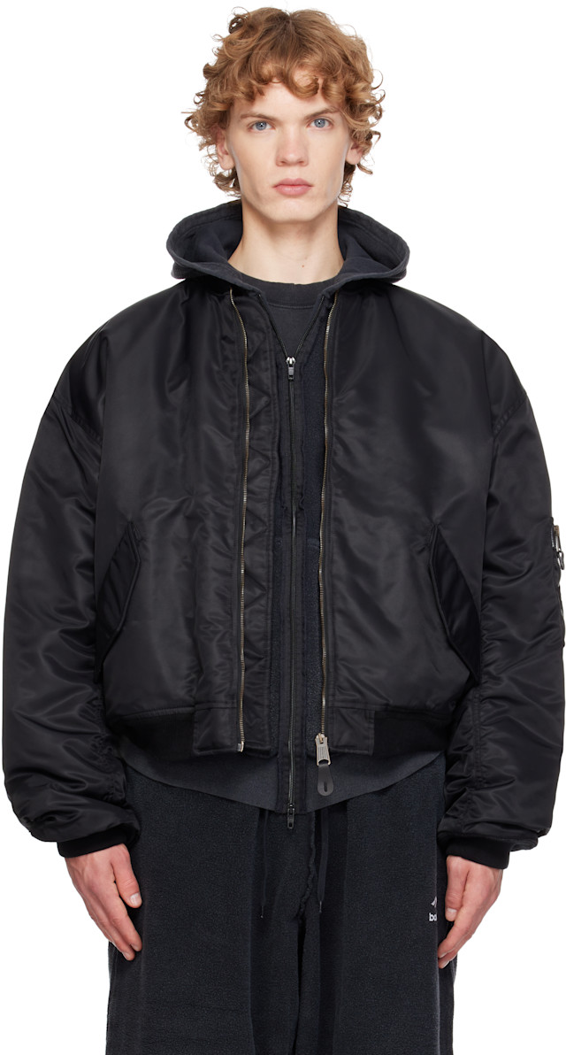 balenciaga-black-standard-