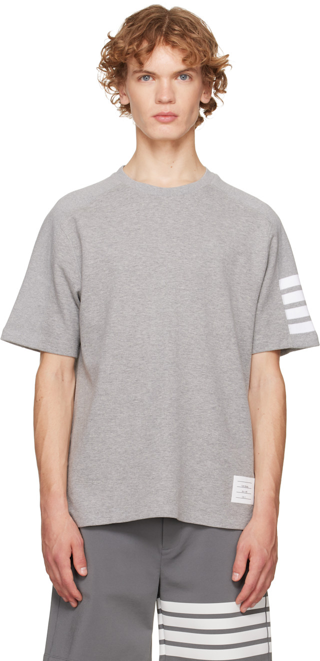 トムブラウン 4-BAR ミラノコットン Tシャツ ライトグレー 2 Thom Browne: Gray Milano Cotton 4-Bar T-shirt | SSENSE