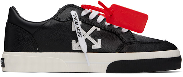 廃盤 off-white スニーカー ブラック 43 Off-White: ブラック Vulcanized Low Calf スニーカー | SSENSE 日本