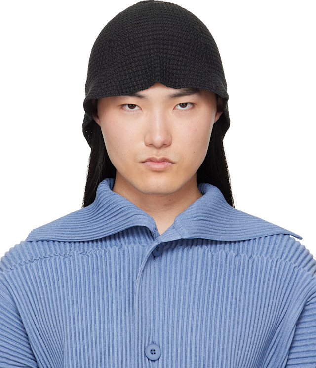 HOMME PLISSÉ ISSEY MIYAKE: Black Crochet Hat | SSENSE