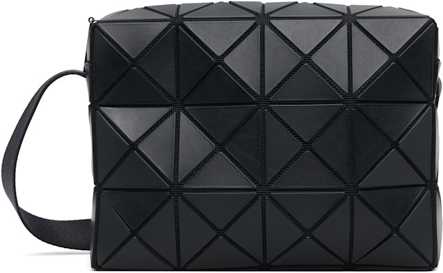 BAO BAO ISSEY MIYAKE CUBOID新品タグ付きマットブラック BAO BAO ISSEY MIYAKE: Black Cuboid Bag | SSENSE