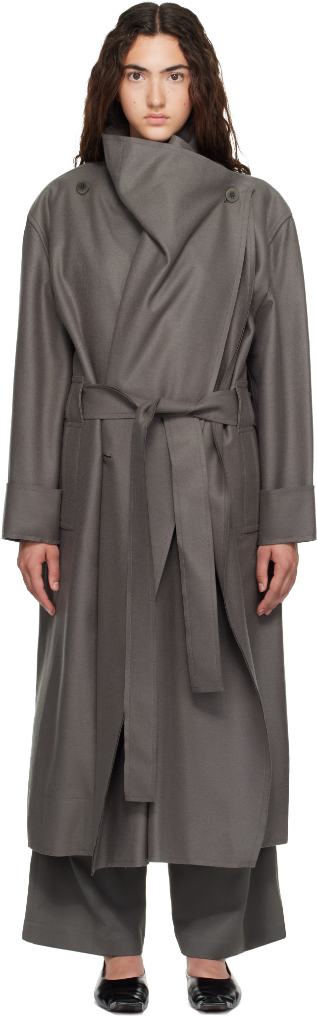定価17万 新品 seya. TEMPLE TRENCH COAT L グレー ISSEY MIYAKE: Gray Shell Coat | SSENSE Canada