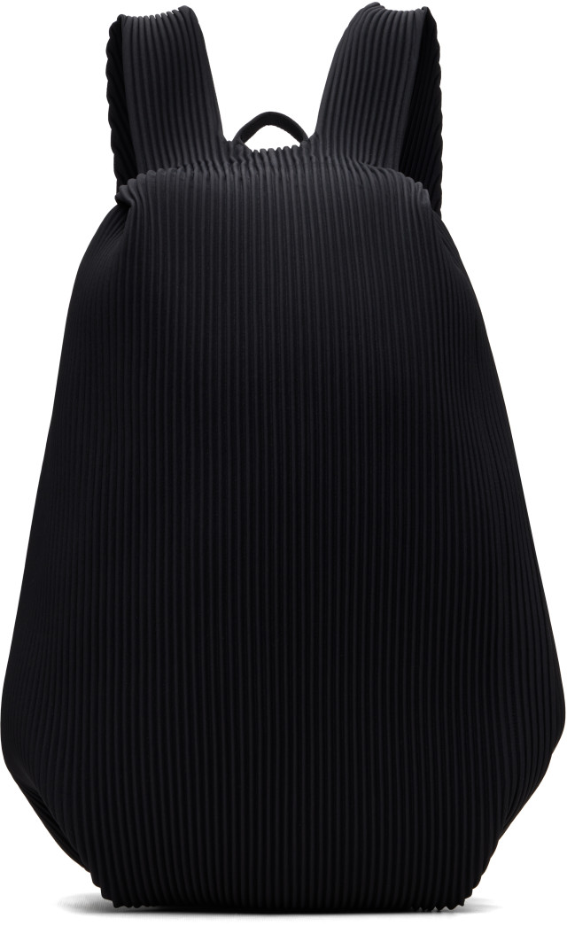HOMME PLISSÉ ISSEY MIYAKE: Black Pleats Backpack | SSENSE